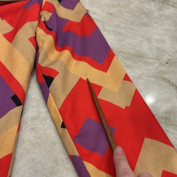 Naven | 70's Mini Dress | Geometric Purple, Red,‎ Gold | Women's Size 6 - Picture 5 of 11